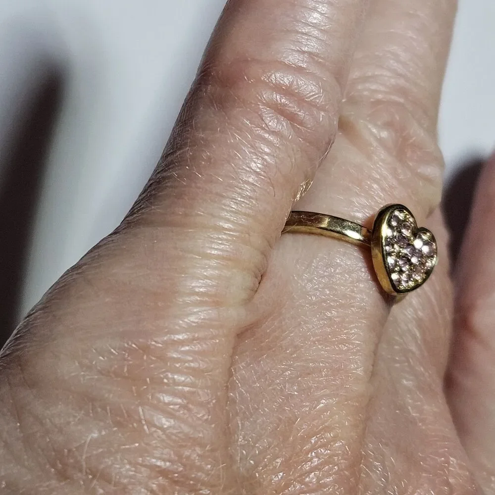 Gold Tone Pink Rhinestone Accented Heart Ring Size 5.25